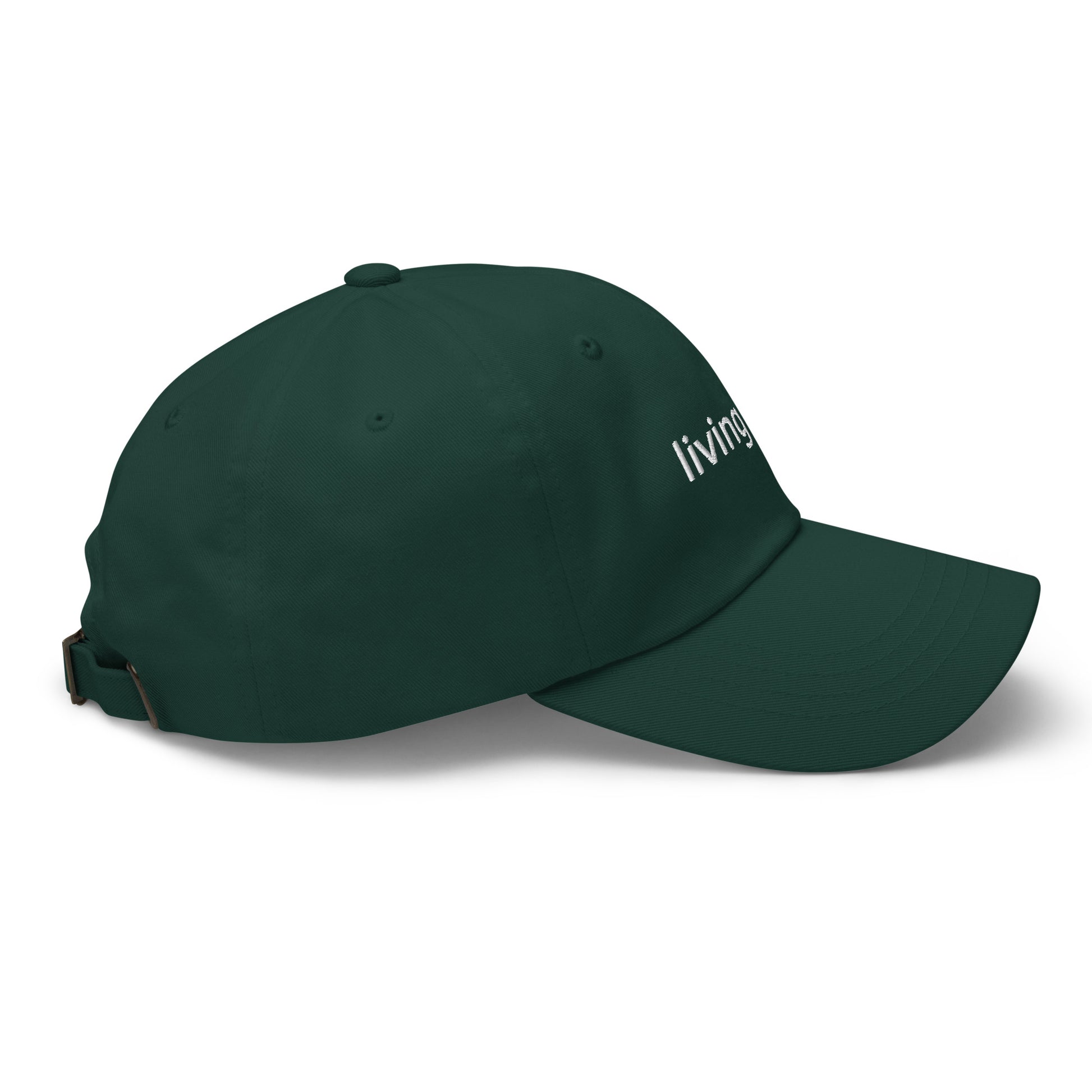 Black cap with 'Cinelli' branding on a white background